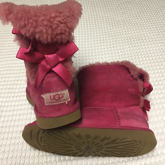 UGG Bright Pink Bailey Bow Boots size 3 - Picture 5 of 8